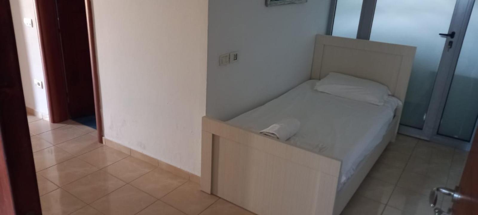 Himara Apartments Екстериор снимка