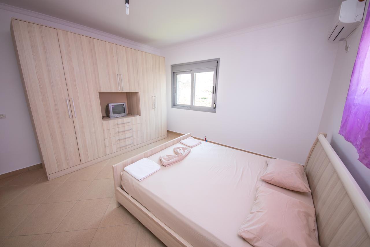 Himara Apartments Екстериор снимка